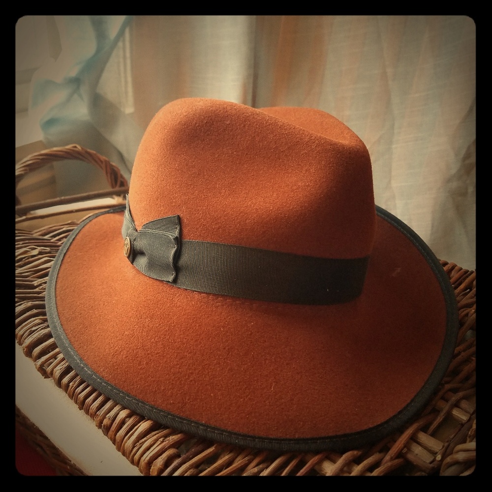Goorin Bros brown women's hat